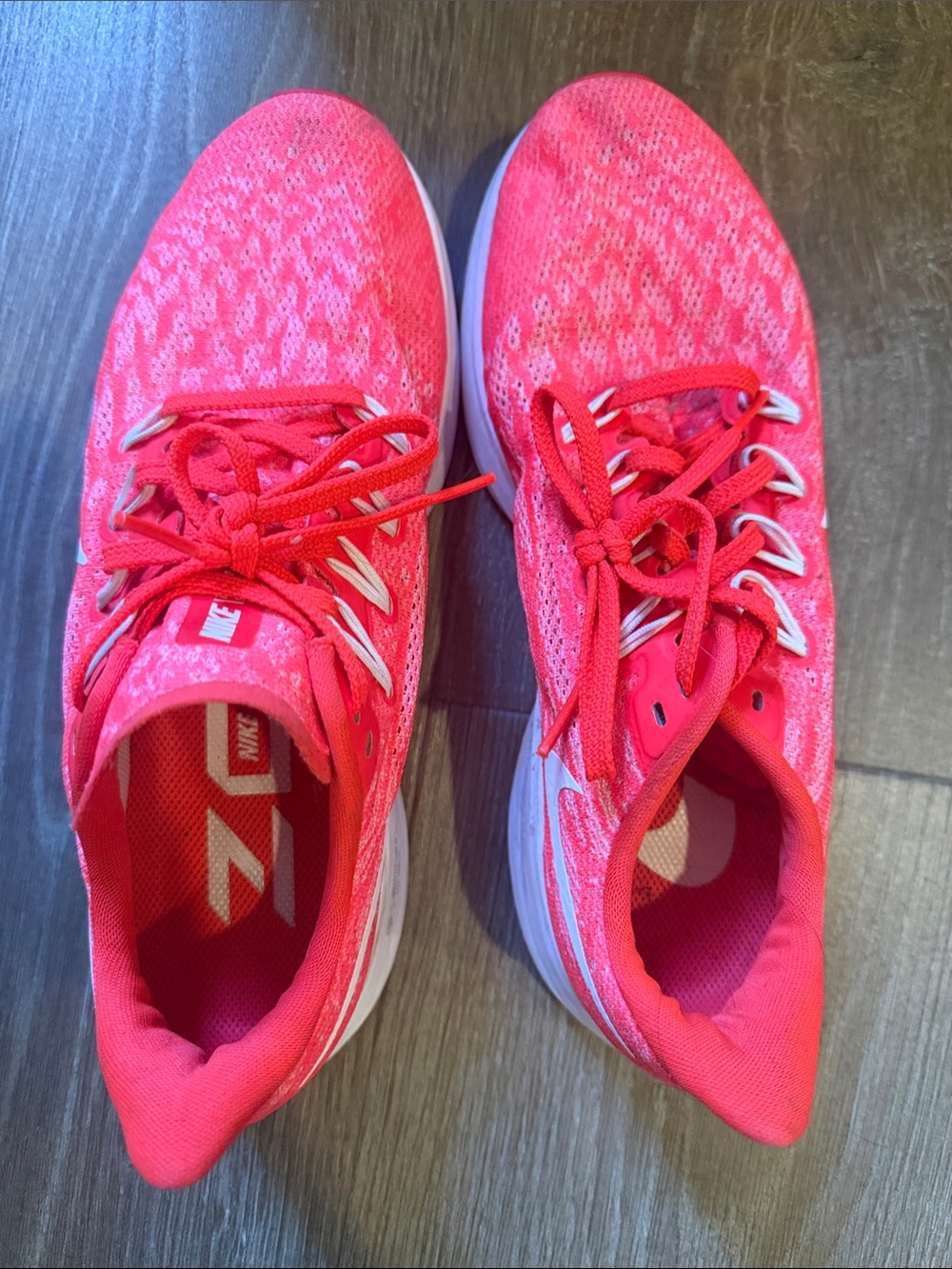 Nike Women's Bright Pink Breathable Running Shoes